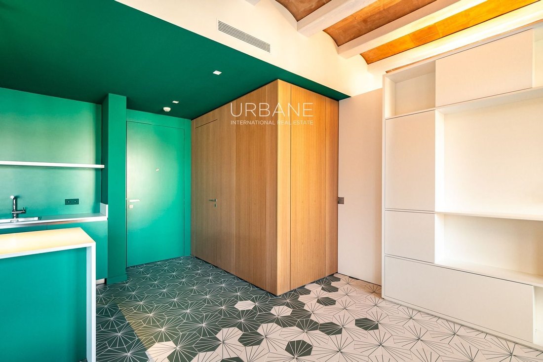 Apartment in Eixample, Barcelona, Spain 3 - 12370598
