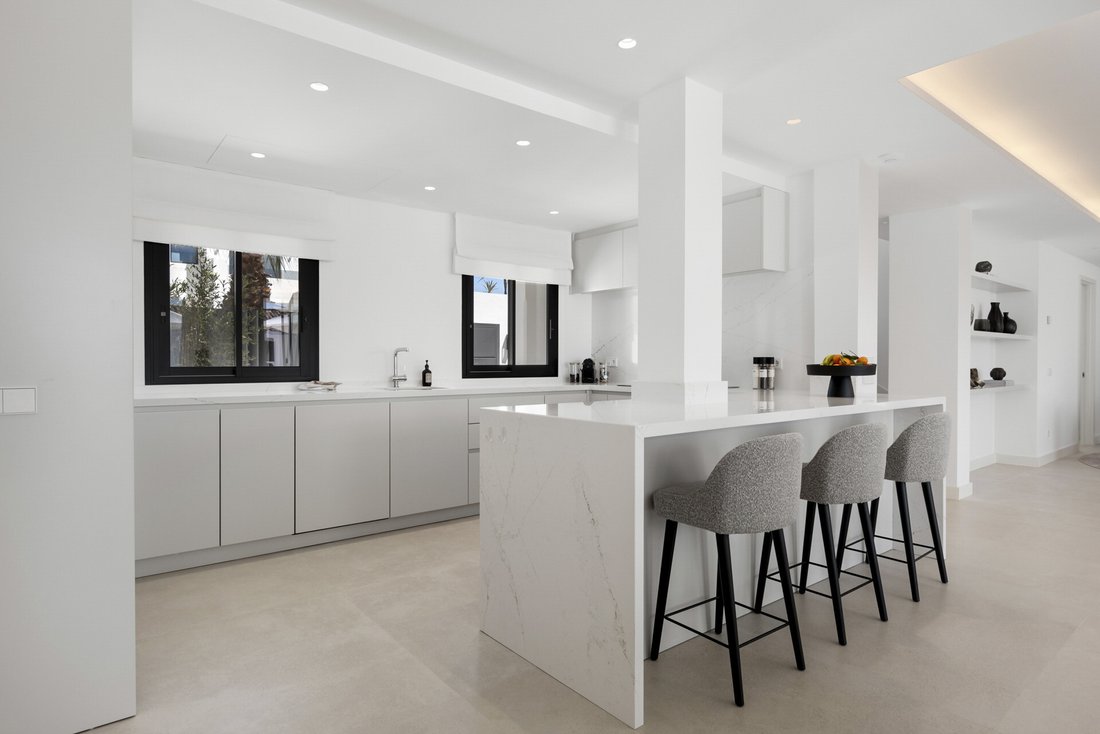 Villa in Marbella, Andalusia, Spain 5 - 14773678