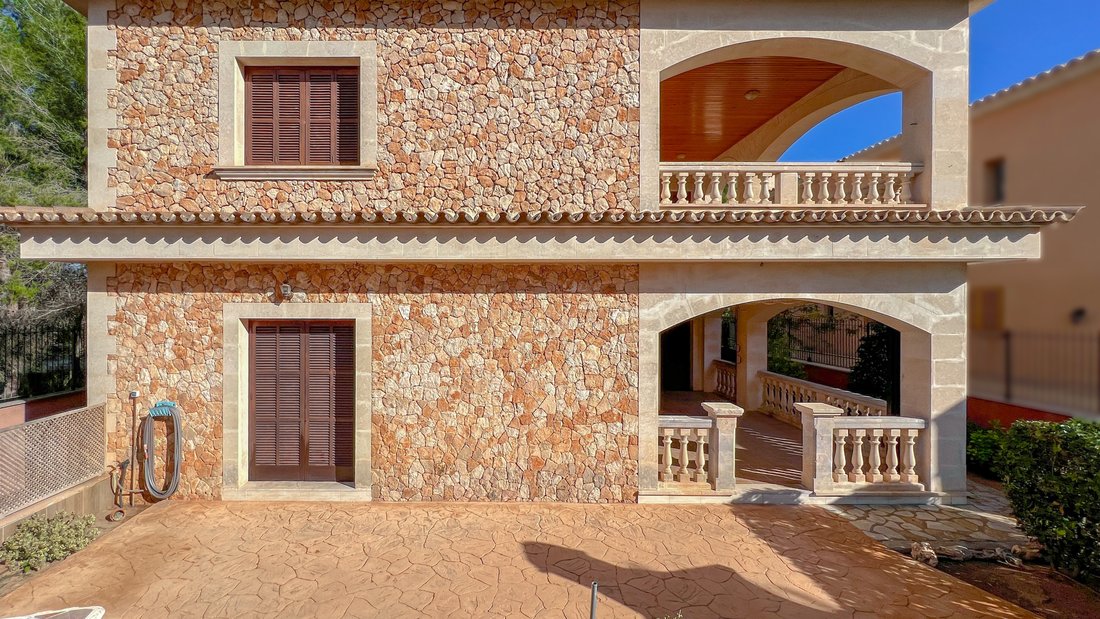 Villa in Playa de Palma, Palma, Balearic Islands 2 - 14772030
