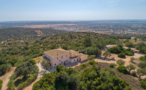 Villa in Algoz e Tunes, Algarve, Portugal 1
