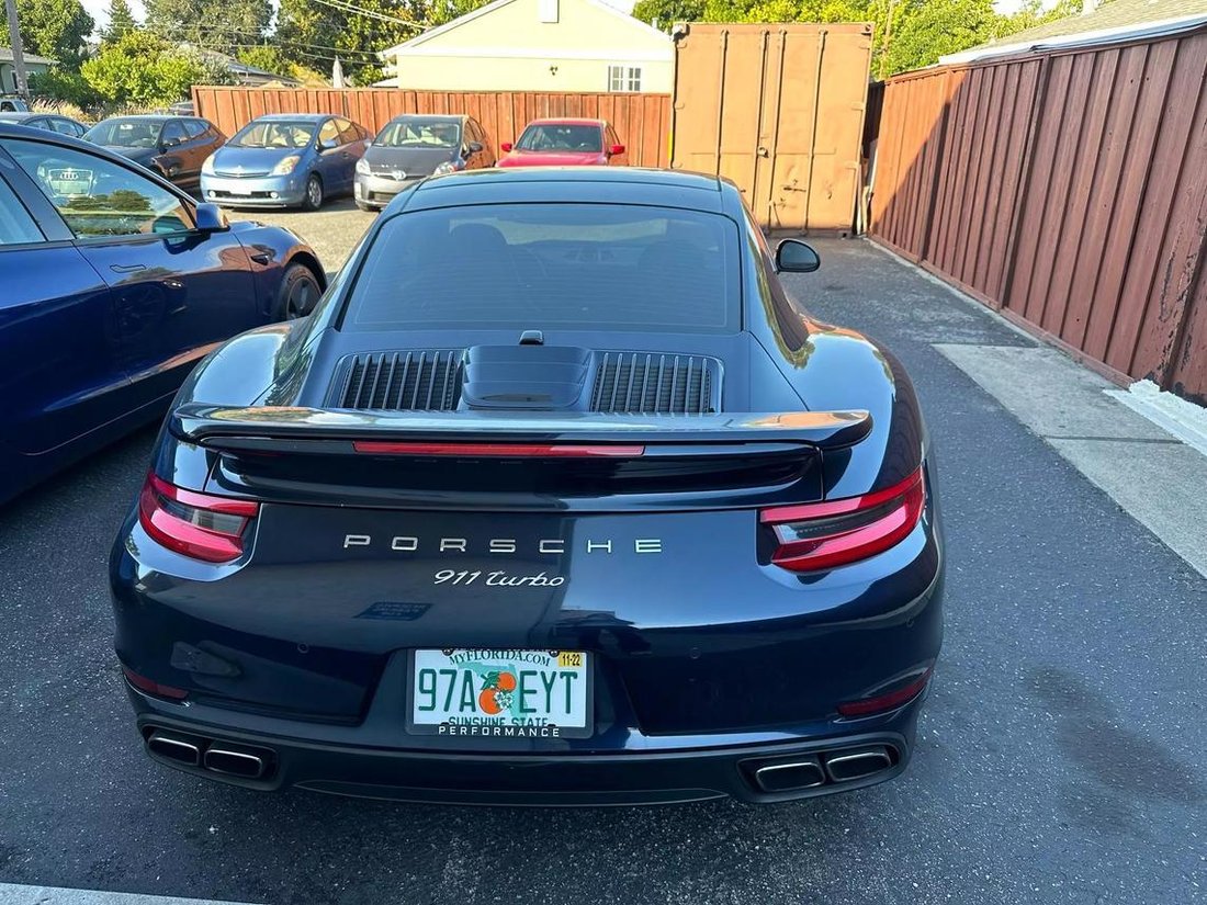 Coupe in Redwood City, CA, United States 5 - 14773568