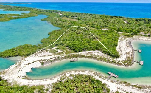 Luxury renovated homes for sale in Windermere Island, Central Eleuthera ...