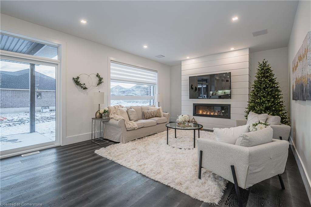 Stunning Property In The Prestigious Grass Fields In Milverton, Ontario, Canada For Sale (14772787)