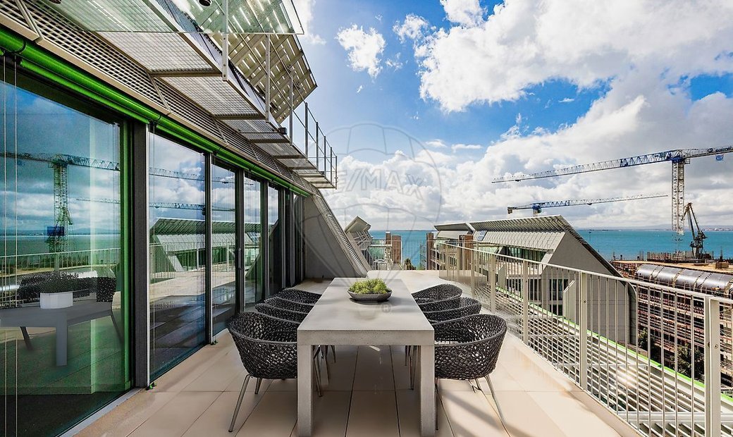 Curated visual reference: Fresh Look at Penthouse T2 Terrace River View Luxury In Marvila Lisbon