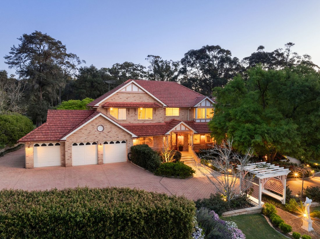 House in Kenthurst, New South Wales, Australia 1 - 14774449
