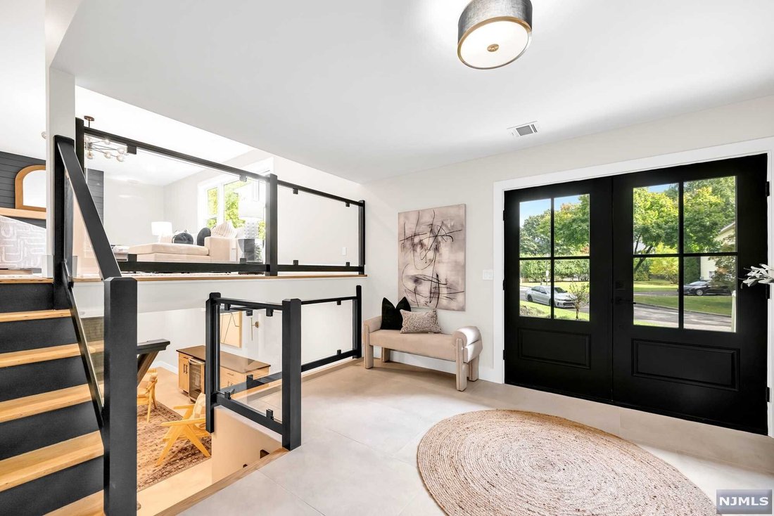 475 Mildred Place In Oradell, New Jersey, United States For Sale (14774162)