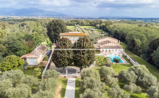 Villa in Fauglia, Tuscany, Italy 1