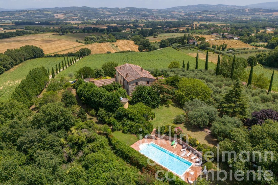 House in Fratta Todina, Umbria, Italy 1 - 14776864