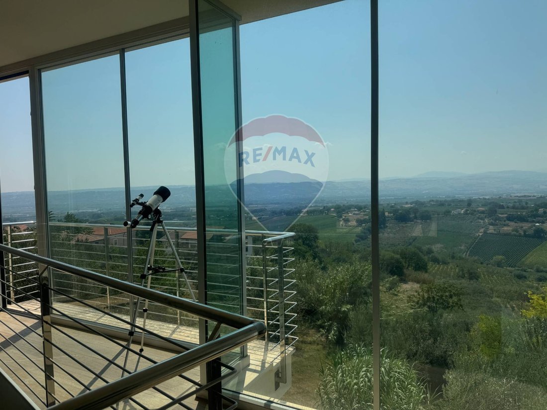 Villa in Mozzagrogna, Abruzzo, Italy 5 - 14777703
