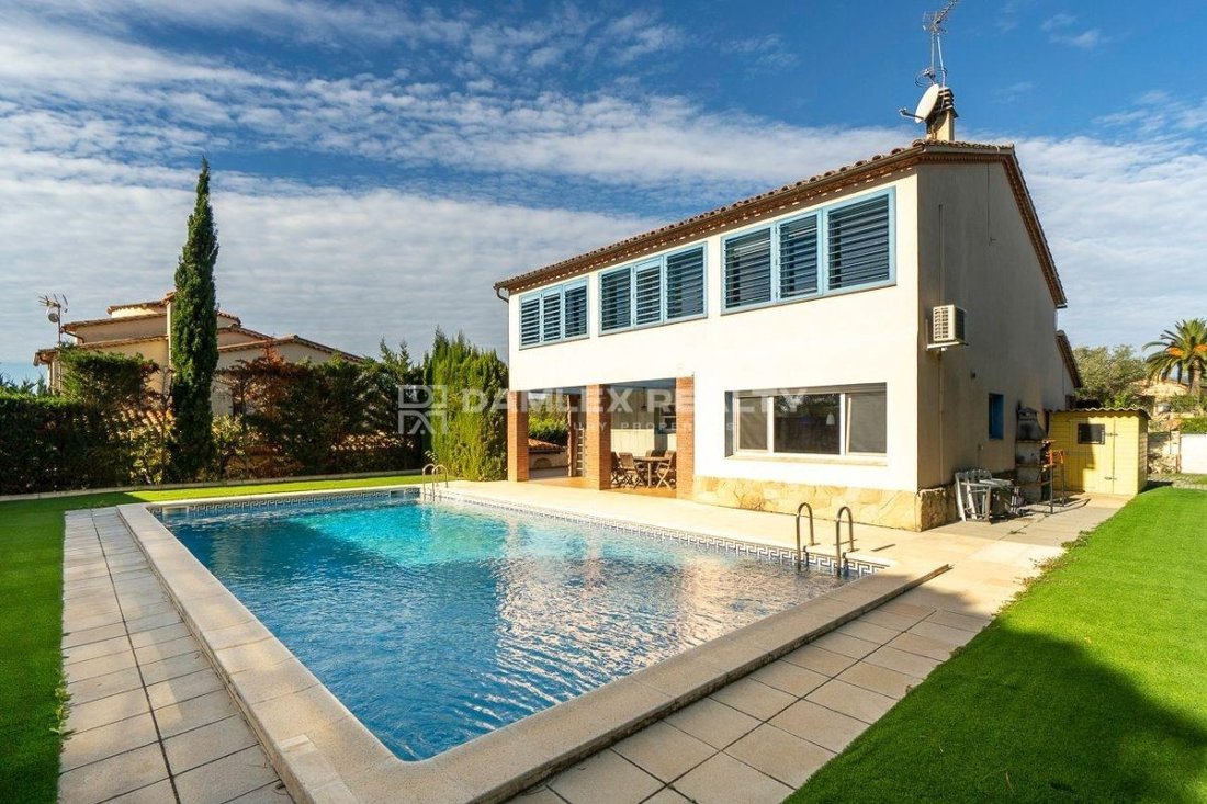 House in Lloret de Mar, Catalonia, Spain 4 - 14777722