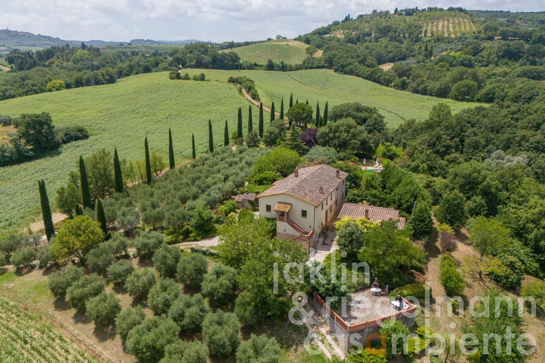 House in Fratta Todina, Umbria, Italy 2 - 14776864