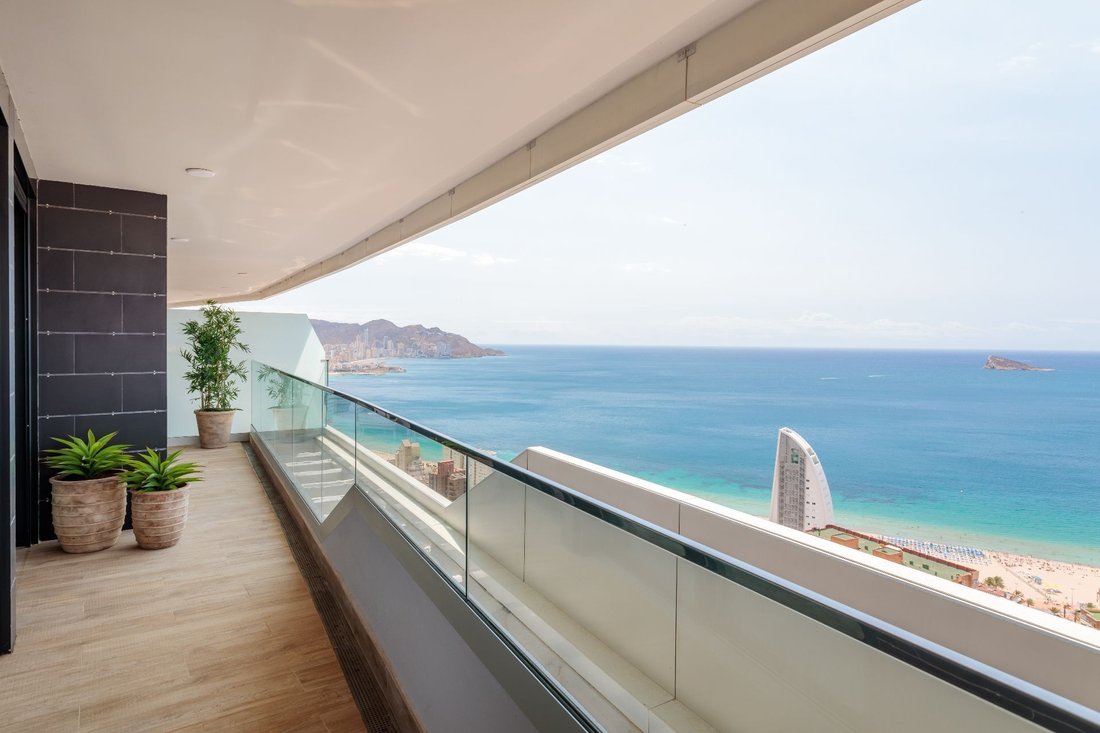 Benidorm, Valencian Community, Spain 2 - 14777946