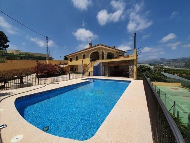 Chalet in Callosa d'en Sarria, Valencian Community, Spain 2 - 14777712