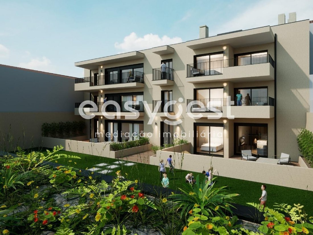 Apartment in Gloria e Vera Cruz, Aveiro District, Portugal 1 - 14781641