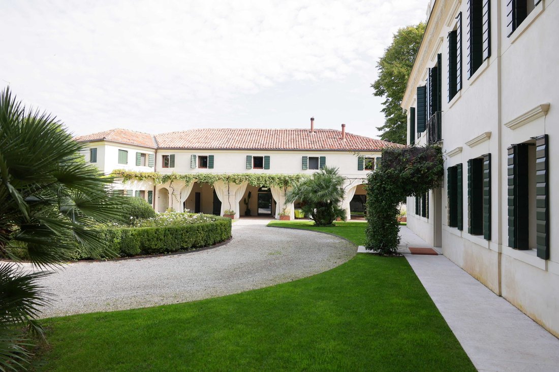 Villa in Saint Bona, Treviso, Italy 2 - 14775207
