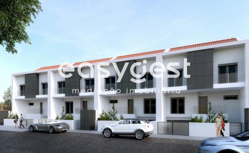 House in Alcochete, Setubal, Portugal 1