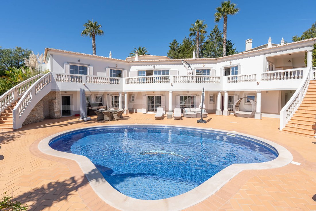 Luxury Exceptional T5 Villa In Santo António In Budens, Algarve