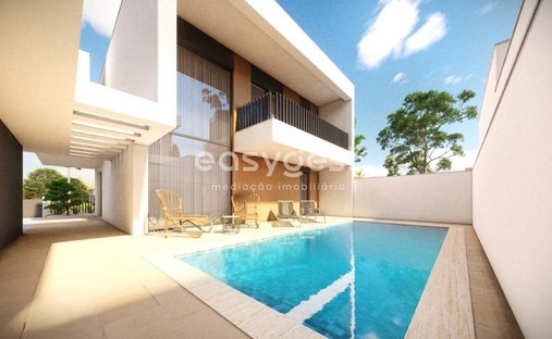 Casa en Charneca de Caparica y Sobreda, Setúbal Municipality, Portugal 1