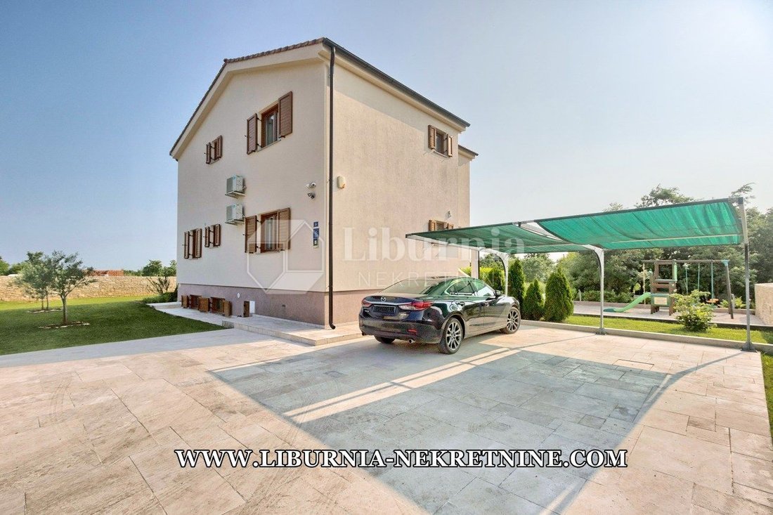 House in Svetvincenat, Istria County, Croatia 4 - 14779174