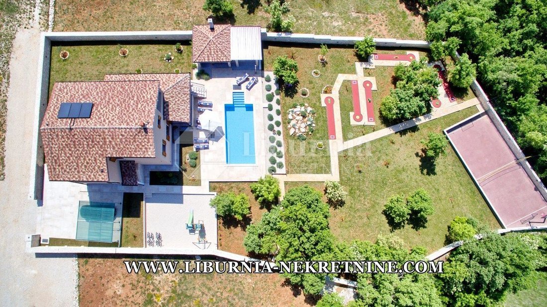 House in Svetvincenat, Istria County, Croatia 2 - 14779174