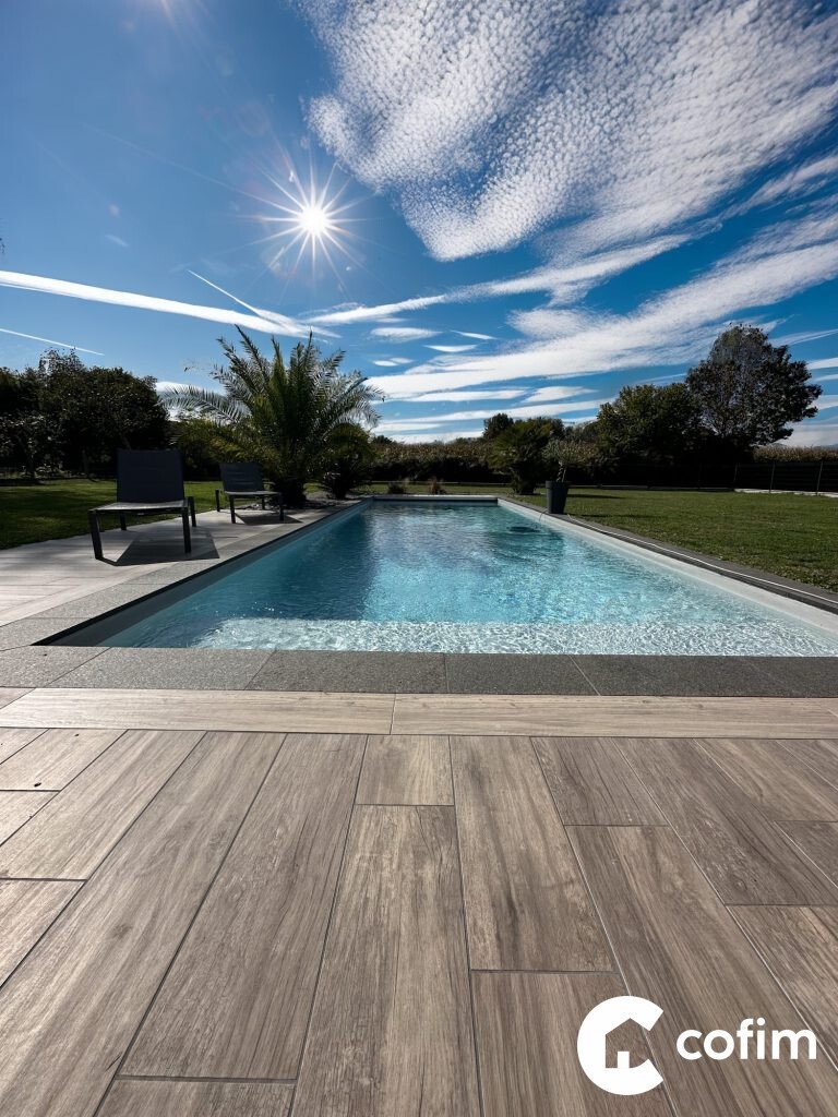 Pau Villa In Pau, Nouvelle Aquitaine, France For Sale (14778158)