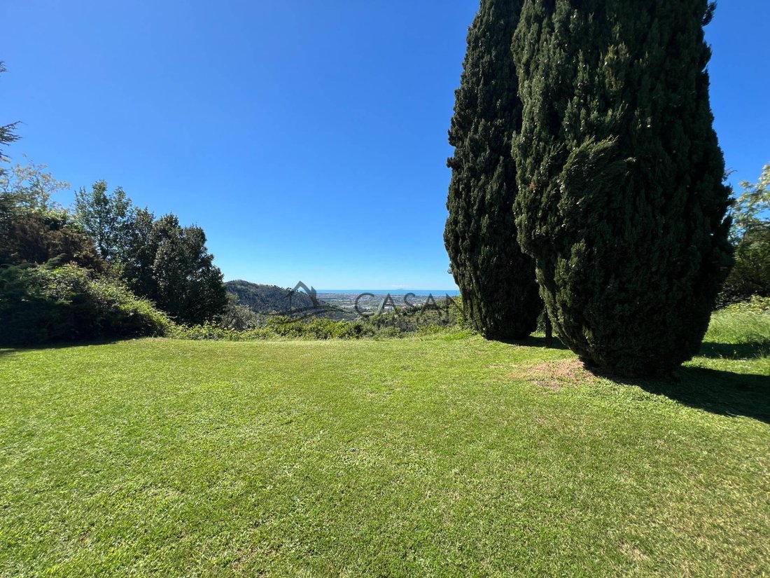 Villa in Camaiore, Tuscany, Italy 2 - 14779573