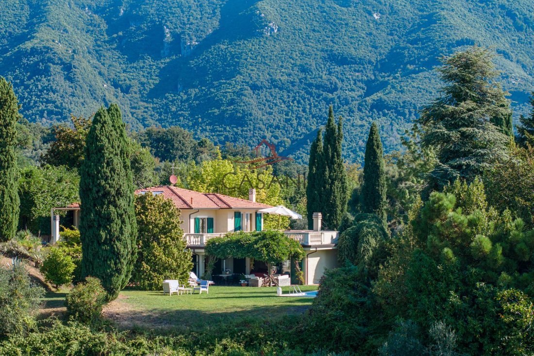 Villa in Camaiore, Tuscany, Italy 4 - 14779573