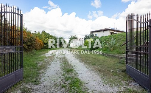 Villa in Collevecchio, Latium, Italien 1