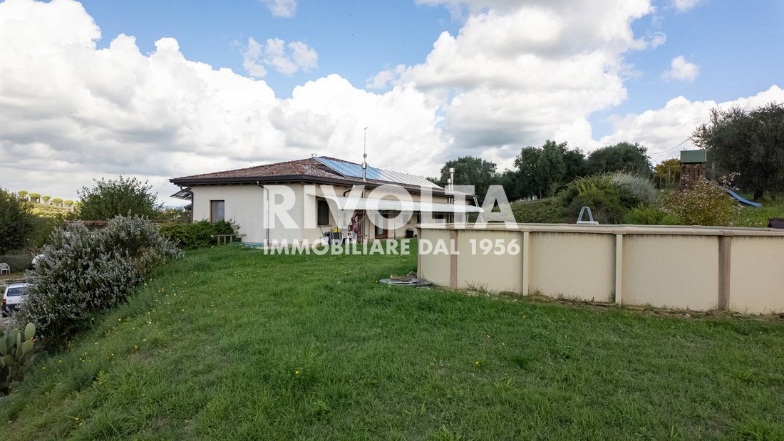 Villa in Collevecchio, Lazio, Italy 4 - 14779589