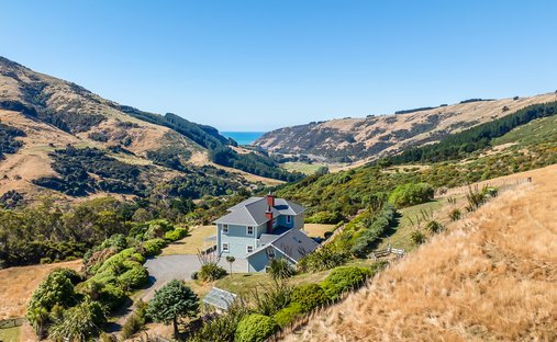 Land in Le Bons Bay, Canterbury, New Zealand 1