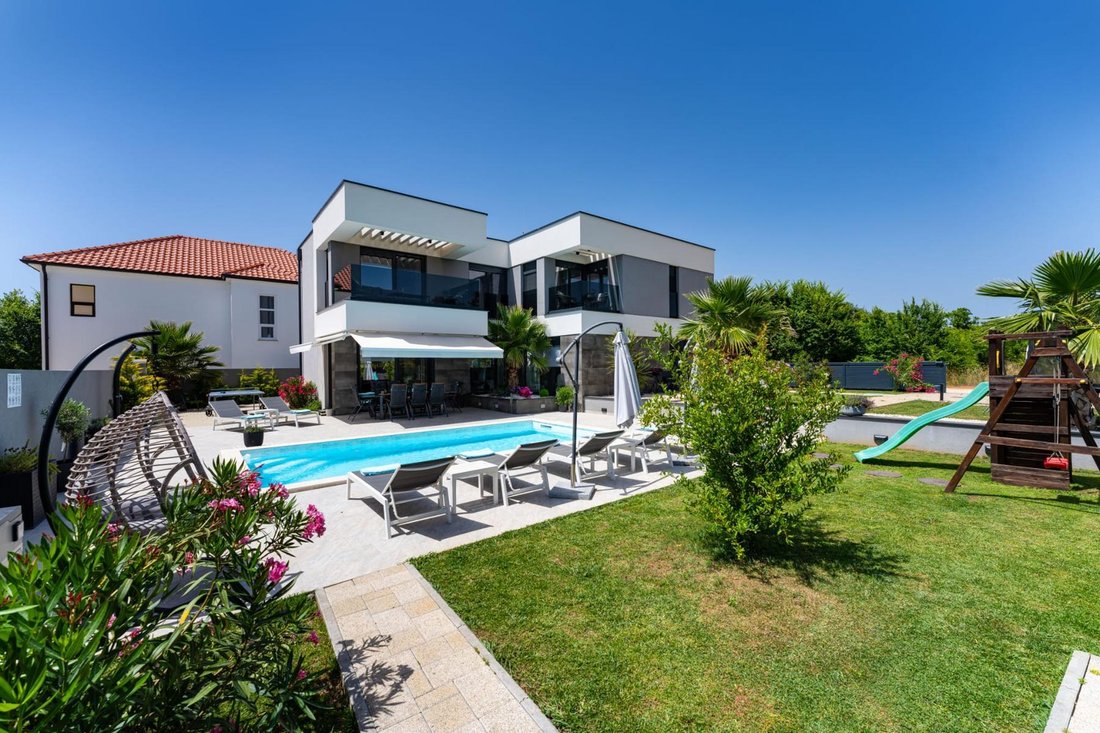 Villa in Zaton, Zadar County, Croatia 2 - 14781813