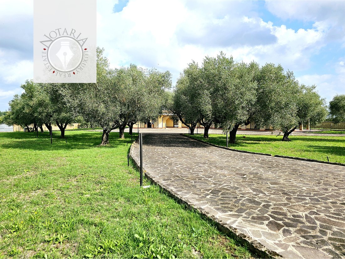 Villa in Castel Sant'Elia, Lazio, Italy 1 - 14782364