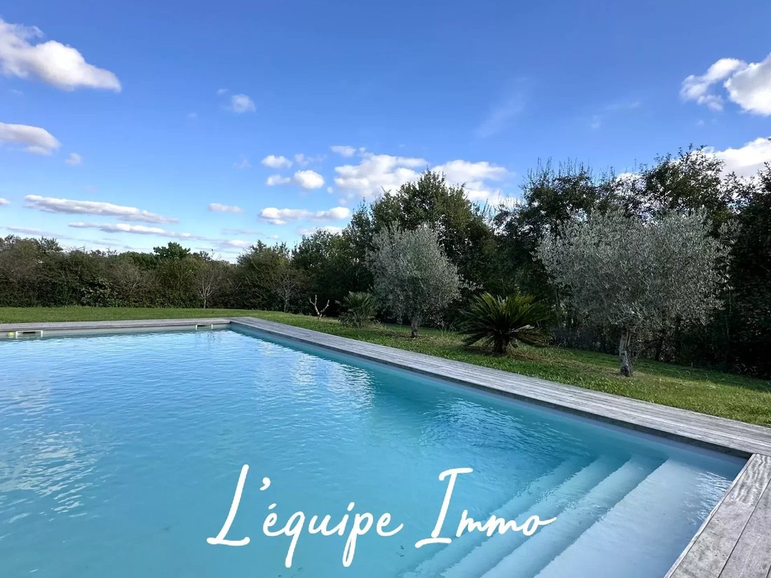 Sainte Marie House In Sainte Marie, Occitanie, France For Sale (14782860)