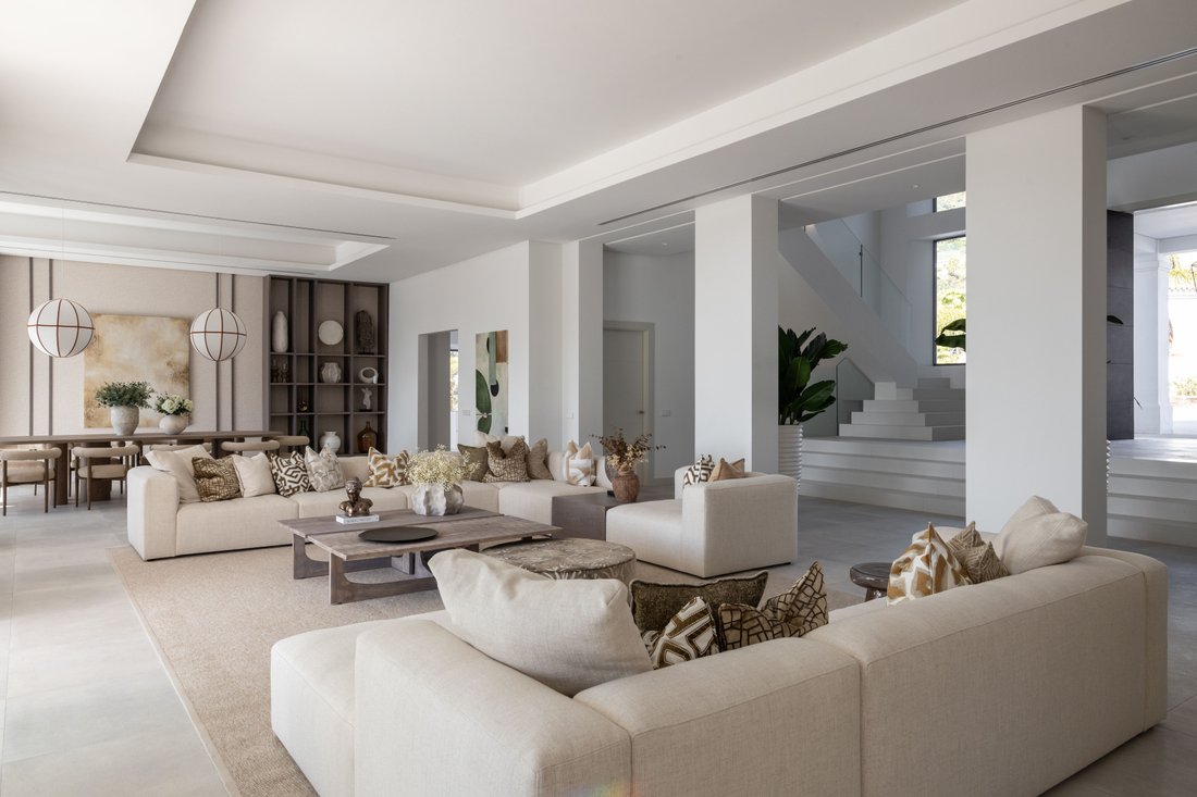Villa in El Madroñal, Benahavis, Spain 3 - 14784025