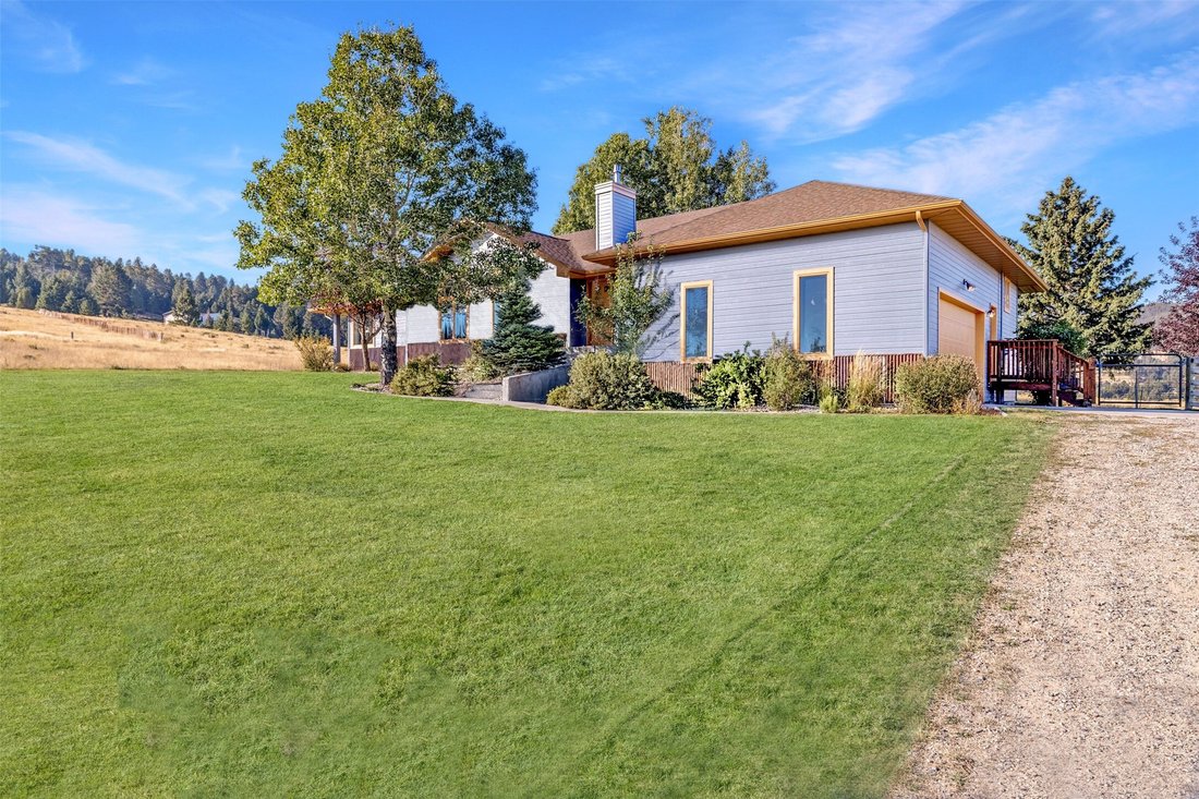 Beautiful Horse Property In Historic Butte In Butte, Montana, United