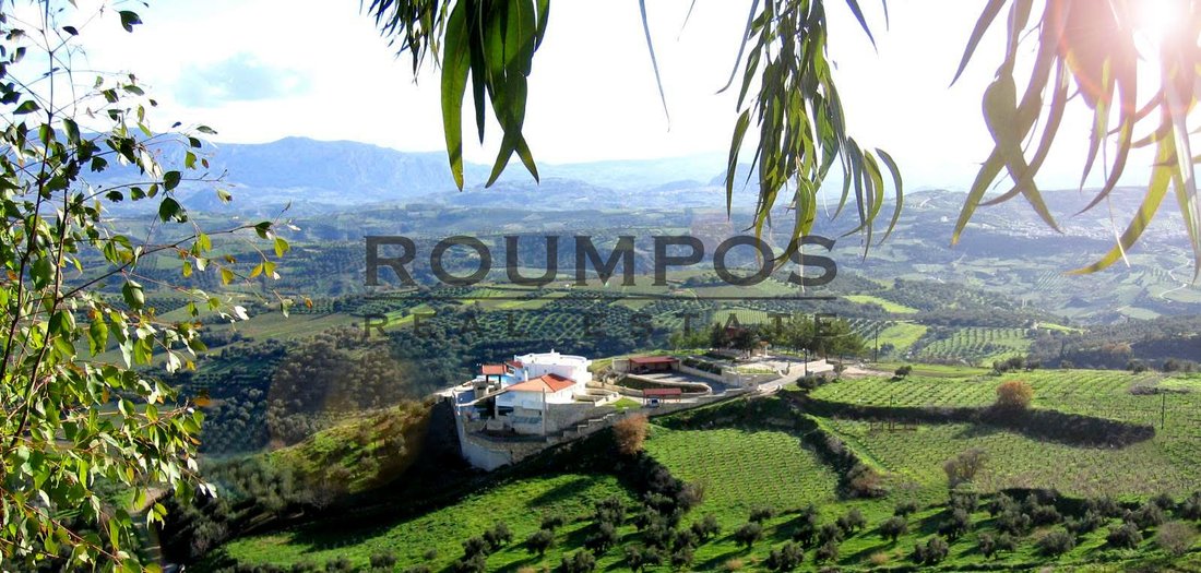 Villa in Community of Petrokefalon, Gorgolaini, Greece 3 - 14783744