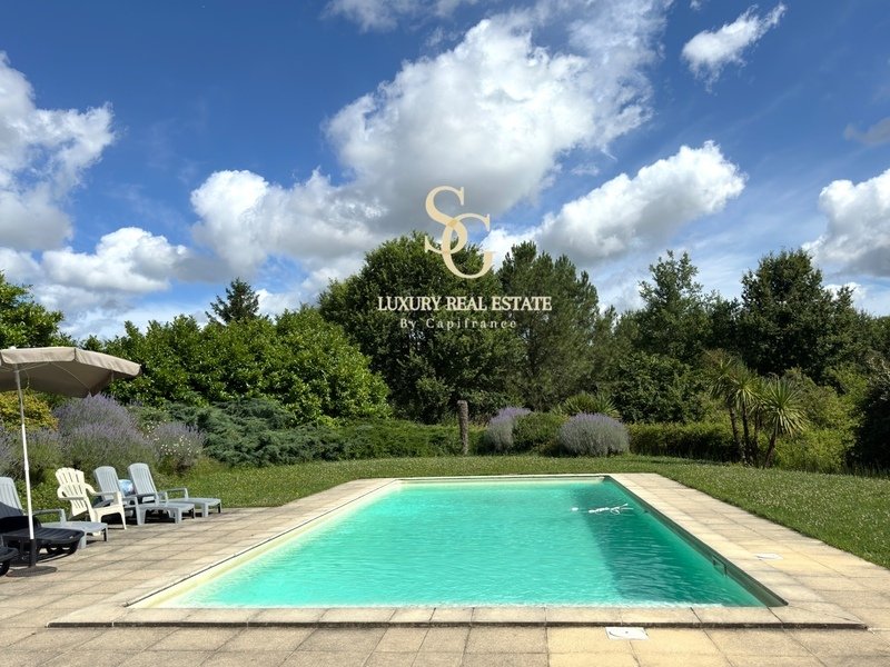 Beautiful Property Close To The Duras In Duras, Nouvelle Aquitaine