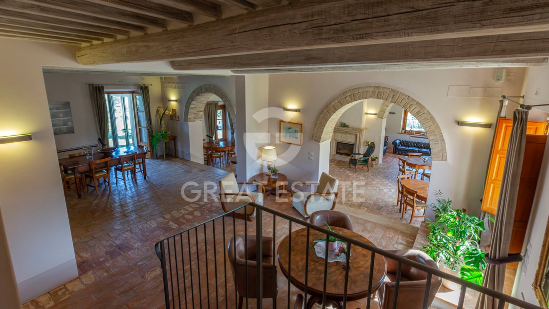 Estate in Sarteano, Tuscany, Italy 5 - 14686684