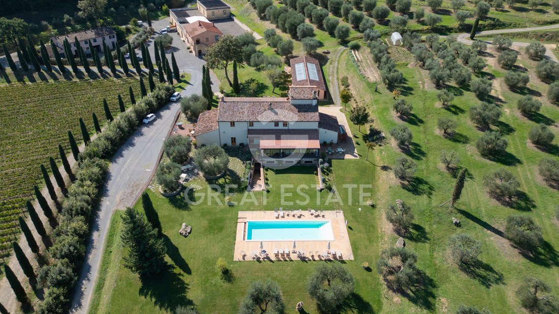 Estate in Sarteano, Tuscany, Italy 4 - 14686684