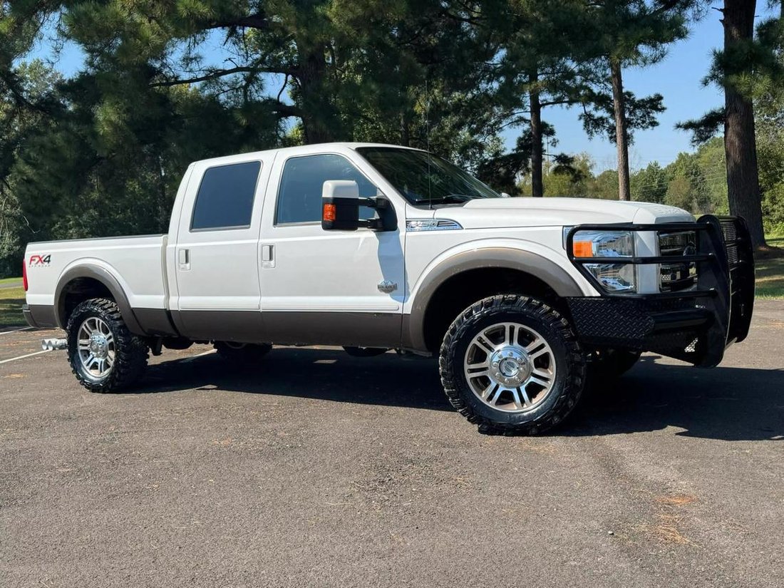 2015 Ford F250 Super Duty Crew Cab In Carthage, Tx, United States For