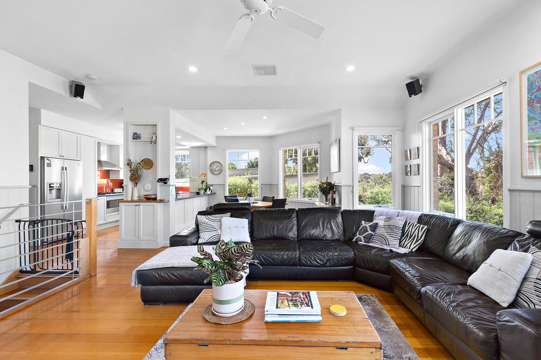 Captivating Five Bedroom Home In Mont Albert North, Victoria, Australia