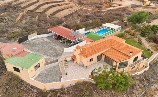 House in San Miguel de Abona, Canary Islands, Spain 1