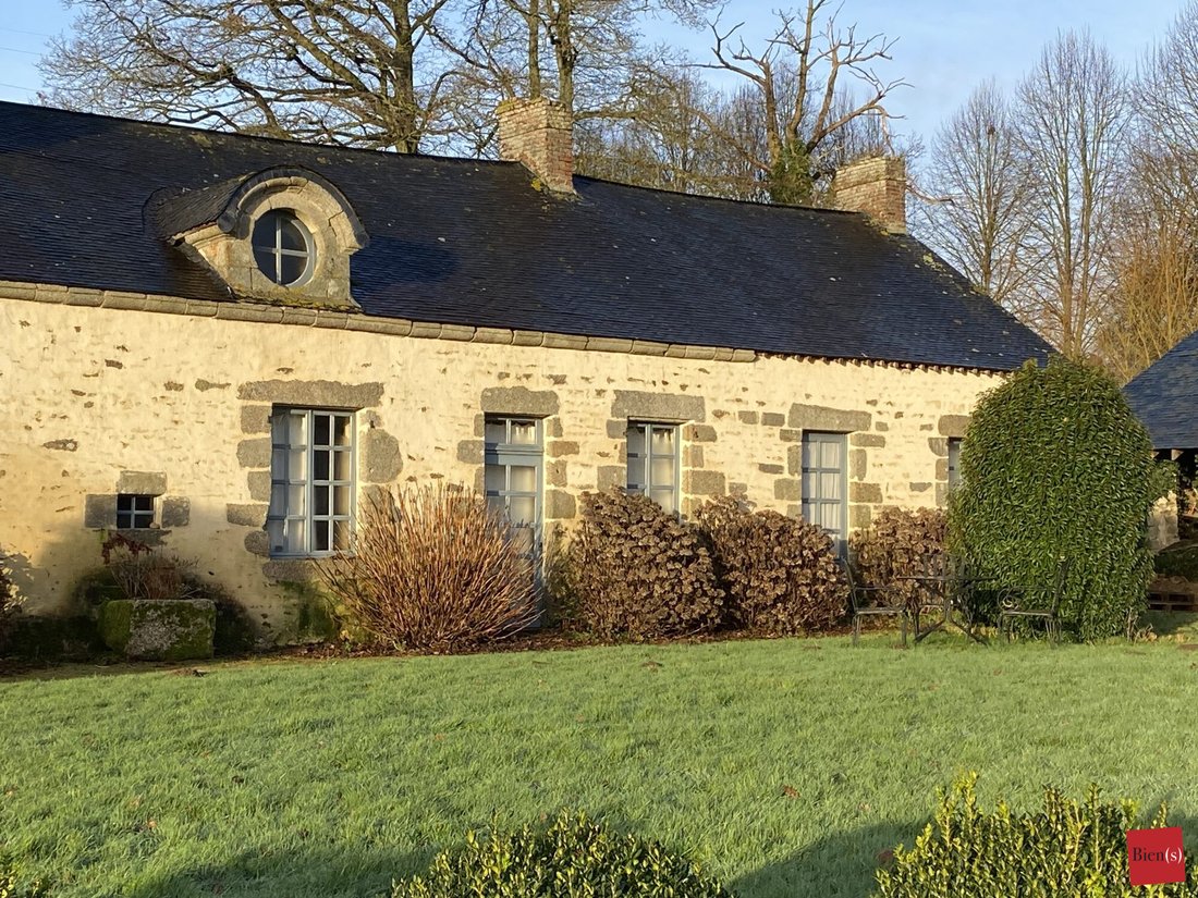 Estate in Hardanges, Pays de la Loire, France 5 - 14787782