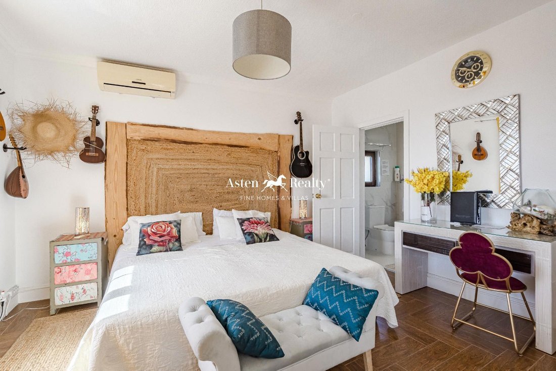 House in Adeje, Canary Islands, Spain 3 - 14787354