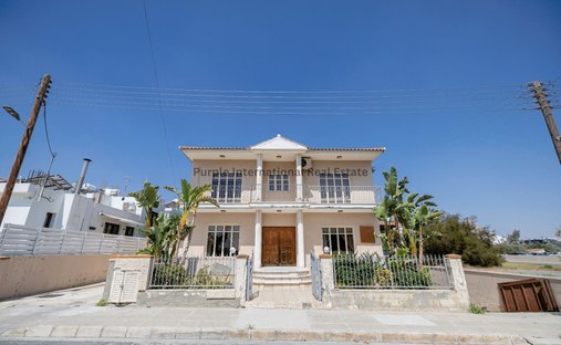 Villa in Aradippou, Larnaka, Zypern 1