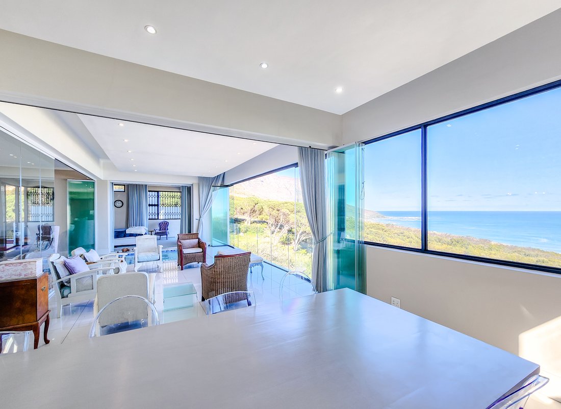 House in Camps Bay, Cape Town, South Africa 5 - 14788133