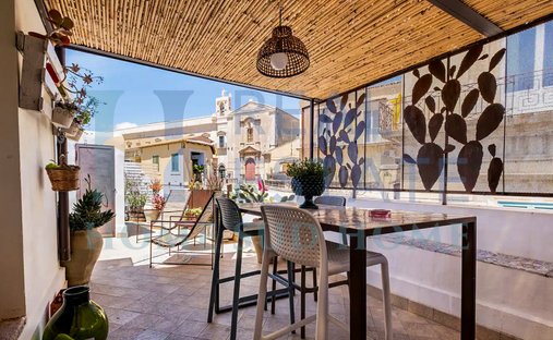 Villa in Center, Noto, Sicily 1