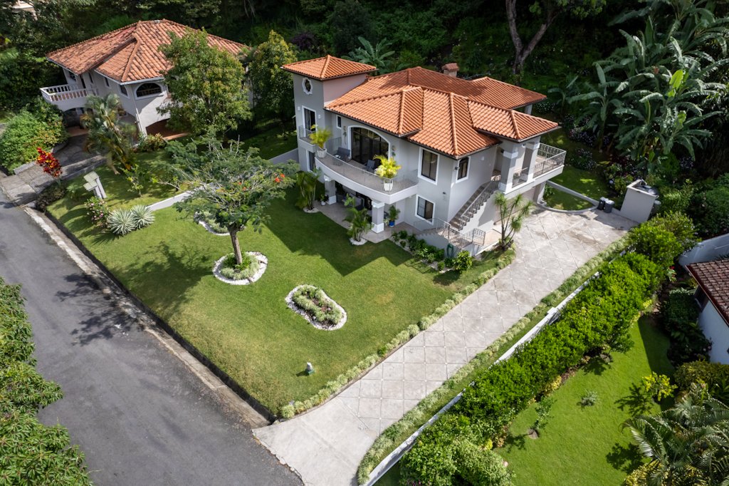 Luxury Home In Boquete Panama In Boquete, Chiriquí Province, Panama For