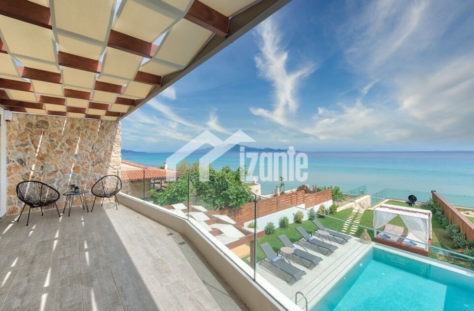 Villa in Mesou Gerakariou, Alykes, Greece 1 - 14789940