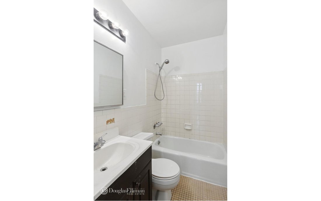 Rental New York In New York, New York, United States For Rent (14788990)